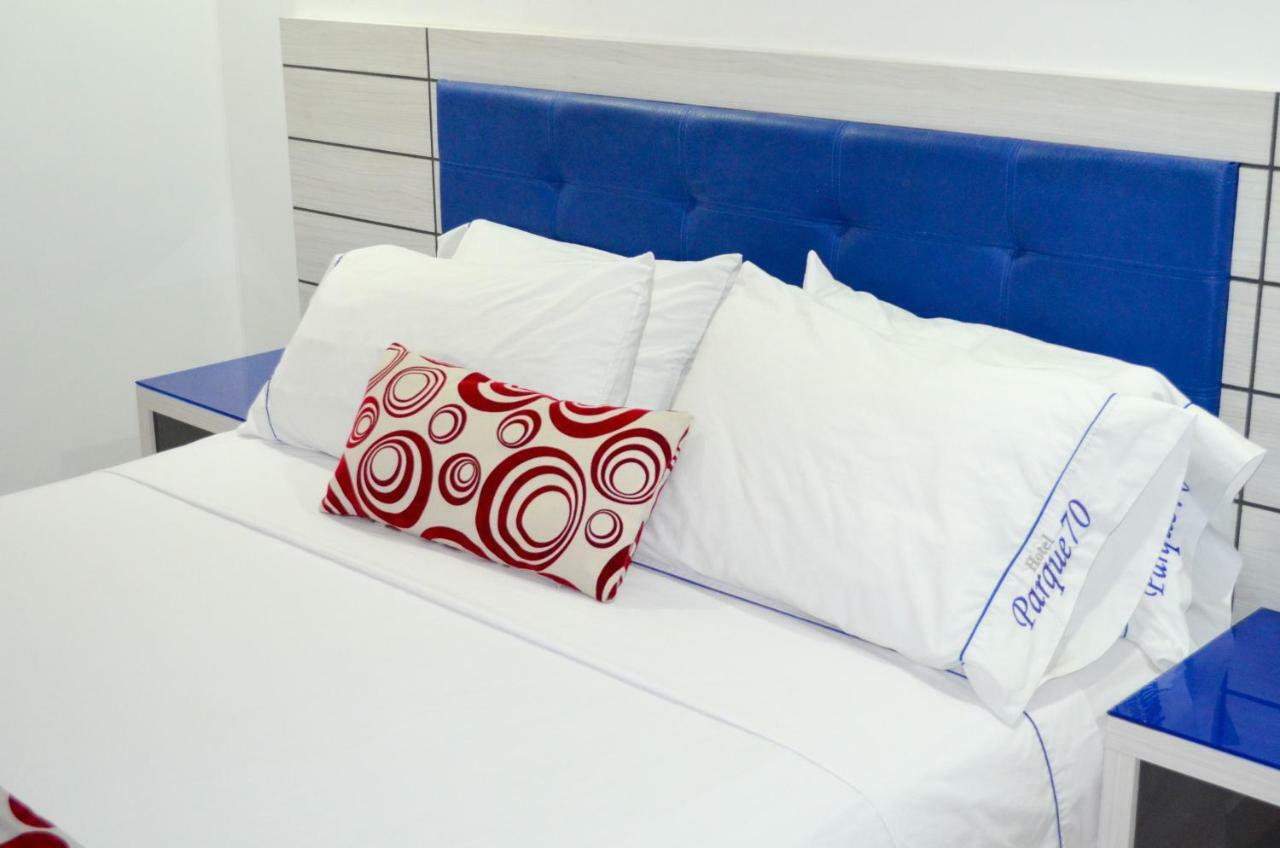 Hotel Parque 70 Medellín Kültér fotó